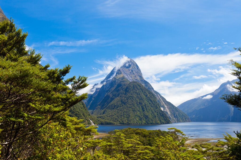 milford sound and mitre peak in fjordland np nz 2023 11 27 04 53 05 utc