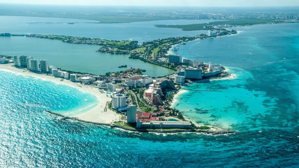 Cancún, Mexico - Hot Places to Visit in February